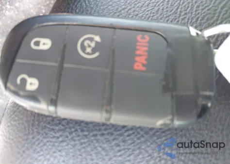 2020 Jeep Compass Latitude 4X4 from USA, damaged, VIN 3C4NJDBB8LT246374